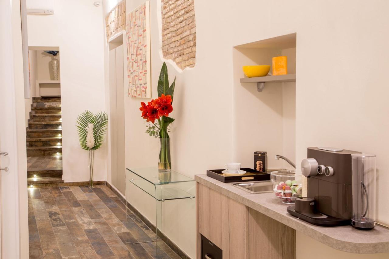 Guesthouse Mysuitetower Pantheon Rzym Zewnętrze zdjęcie